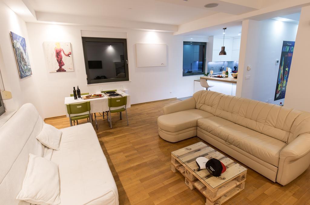 Allure Apartment Rijeka Extérieur photo